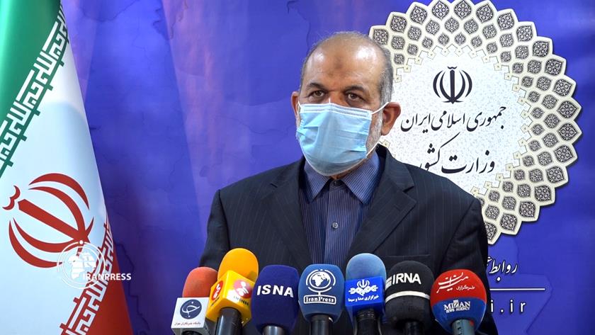 Iranpress: Iran keeps restrictions to contain sixth Corona wave