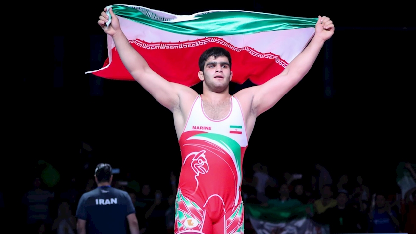 Iranpress: Iranian Greco-Roman wrestler bags gold medal at U23 World Championships