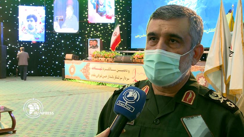 Iranpress: Iran has never been invader, but always defender: Commander