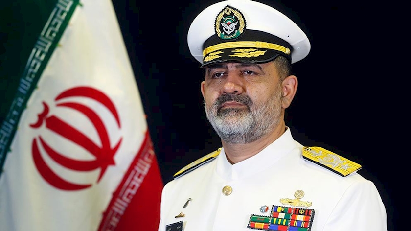 Iranpress: Navy Commander in Paris to attend Indian Ocean Naval Symposium