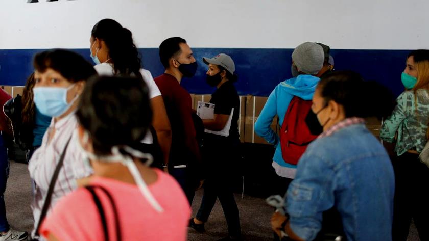 Iranpress: Venezuelans head to polls in regional, local elections 