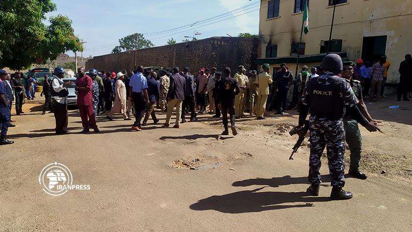Iranpress: Dozens killed, injured in Nigerian prison attack