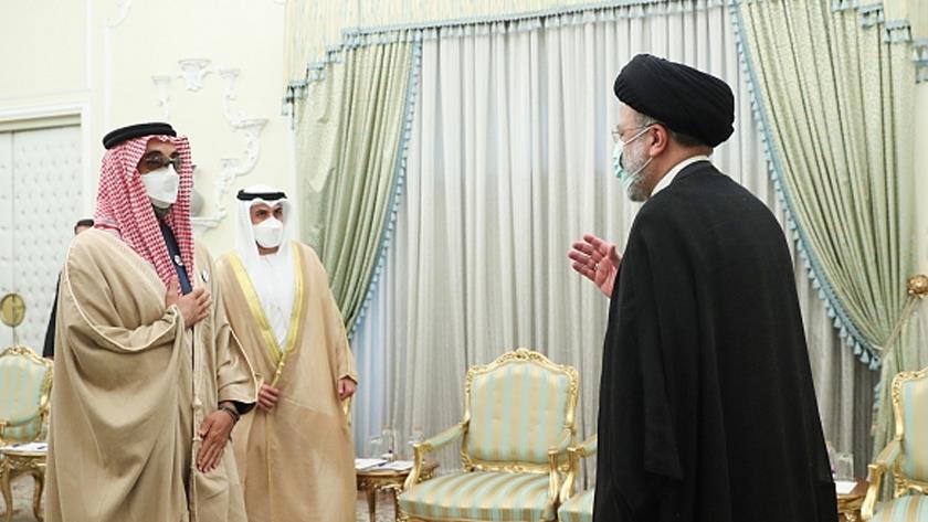 Iranpress: Iran supports security of Persian Gulf, its littoral states: President Raisi
