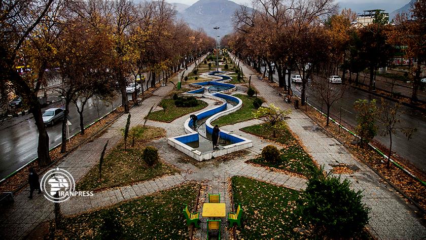 Iranpress: Eye-catching colorful autumn in Iran