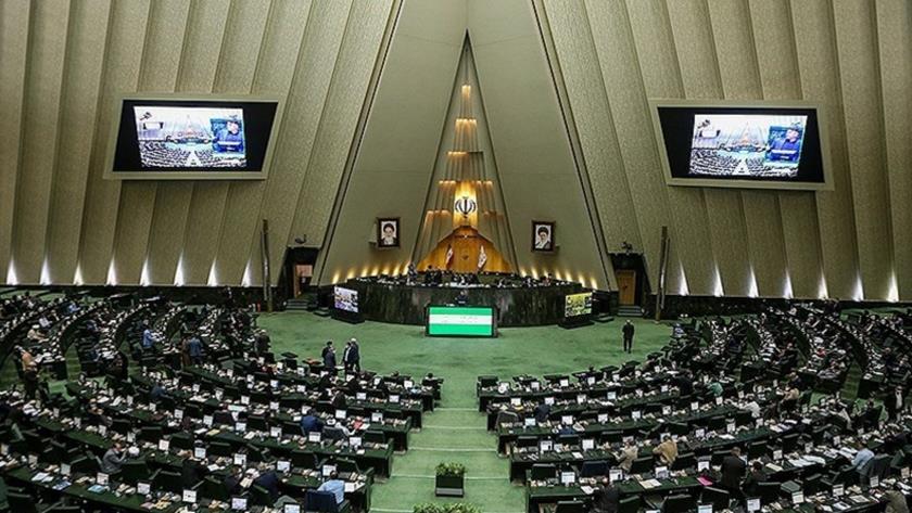 Iranpress: Parliament to discuss Iran-Afghanistan International Railway
