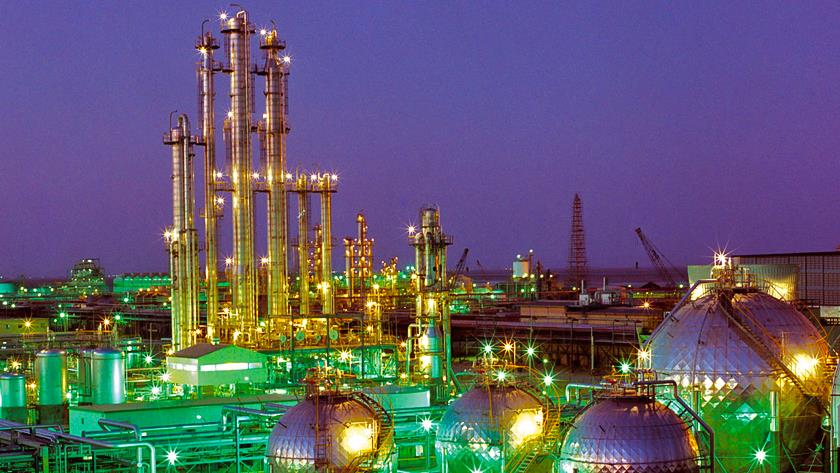 Iranpress: Iran eyes self-sufficiency in main Petchem catalysts by 2023