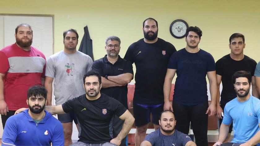 Iranpress: Iran stands second at World Weightlifting Championships