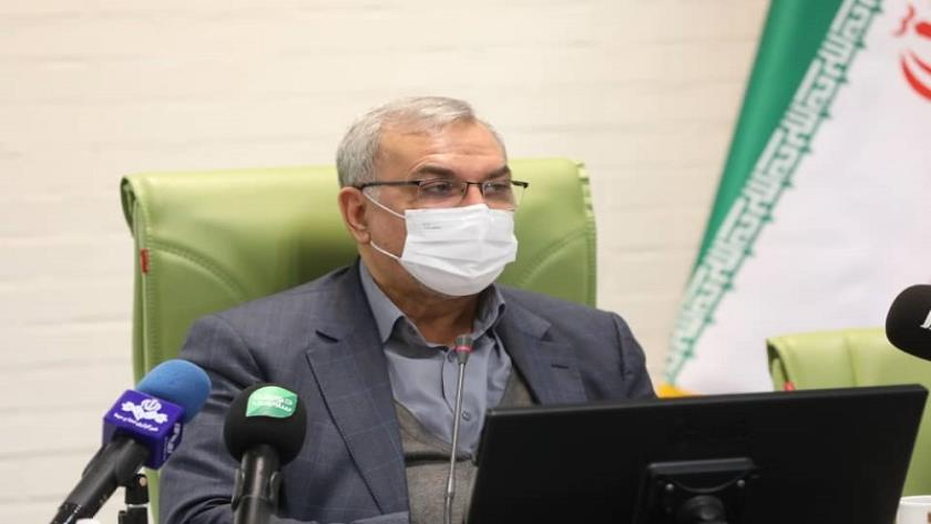 Iranpress: Iran overcomes COVID despite sanctions: Health Min