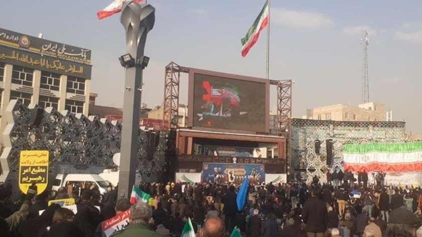 Iranpress: Tehran commemorates Epic of Dey 9th