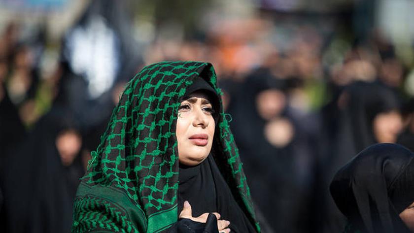 Iranpress: Iranians mourn martyrdom of Hazrat Fatima Zahra