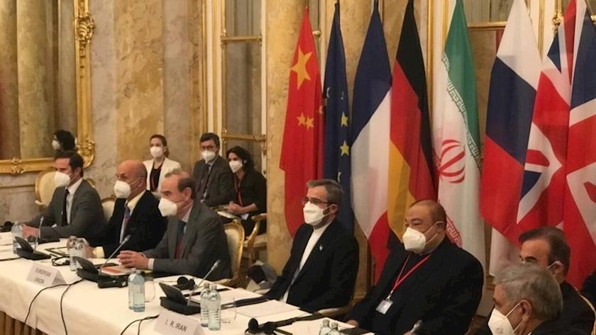 Iranpress: Iranian officials, P4+1 representatives continue Vienna talks