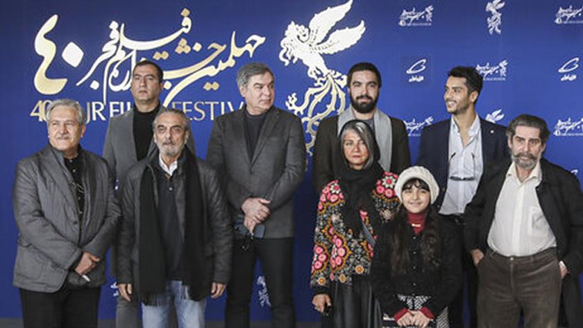 Iranpress: 9th day of Fajr Film Festival commences with screening 