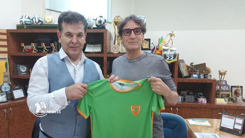 Iranpress: Iran cooperates with Brazil for identifying talents