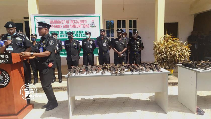 Iranpress: Nigeria police arrest 33 armed criminals