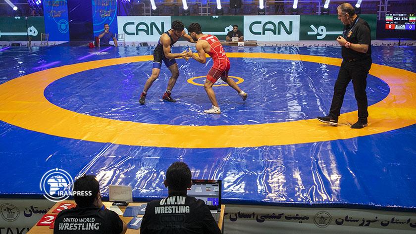 Iranpress: Iran emerges victorious in Takhti World Cup wrestling competition