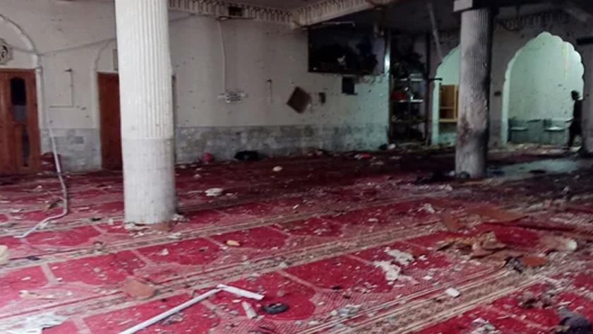 Iranpress: 30 worshippers killed, 50 injured in Peshawar mosque blast
