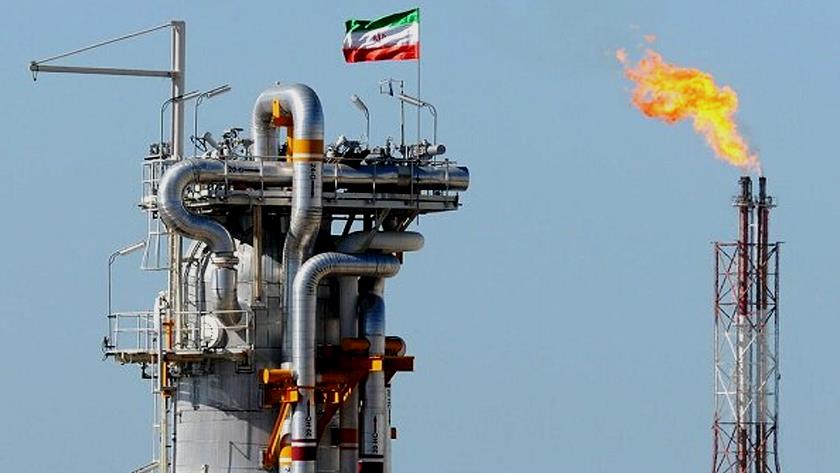 Iranpress: Iran interested in exporting gas to countries around