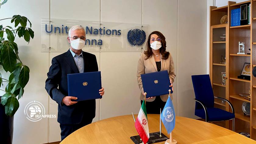 Iranpress: Iran, UN sign Coop. document on narcotics control