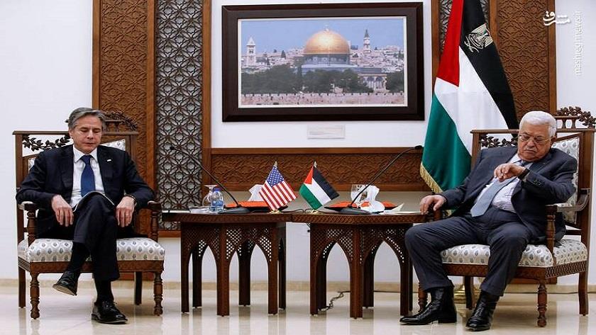 Iranpress: Blinken meets with Mahmoud Abbas
