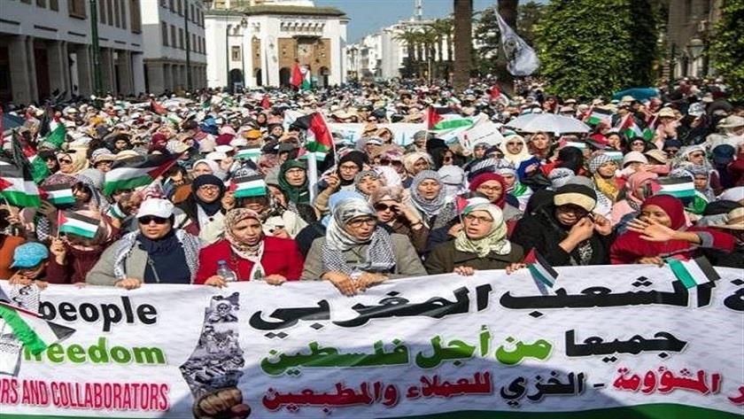 Iranpress: Moroccan people hold a rally supporting Al-Aqsa Mosque