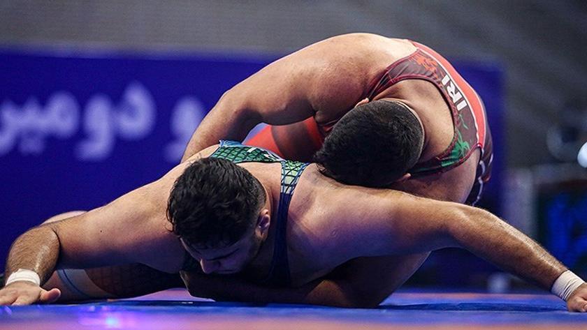 Iranpress: Iranian Greco-Roman wrestler crowned Asian champion