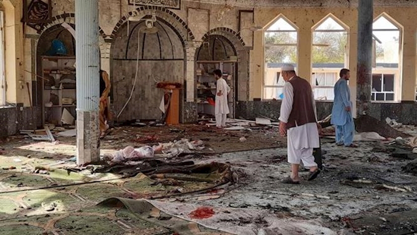 Iranpress: ISIS claims responsibility for explosion at Shiite mosque in Mazar-e-Sharif