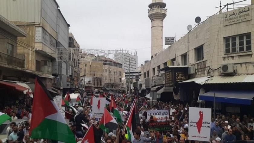 Iranpress: Anti-Israel demonstrations in Jordanian capital