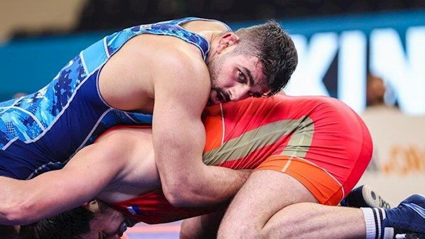 Iranpress: Mohammadian completes Iranian wrestlers