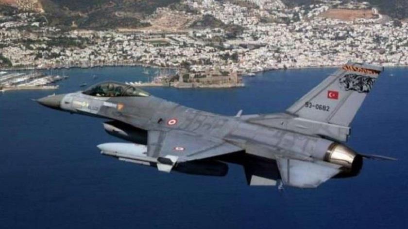 Iranpress: Greece: Turkish fighter jets, drones violate Greek airspace