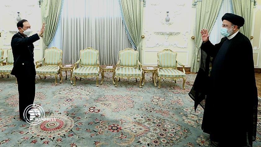 Iranpress: Tehran, Beijing serious to expand long-term strategic relations