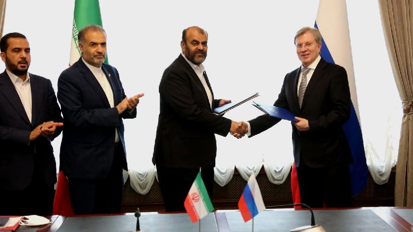 Iranpress: Iran, Russia ink comprehensive transport agreement