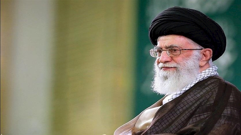 Iranpress: Leader agrees with pardoning, commuting over 1,500 prisoners