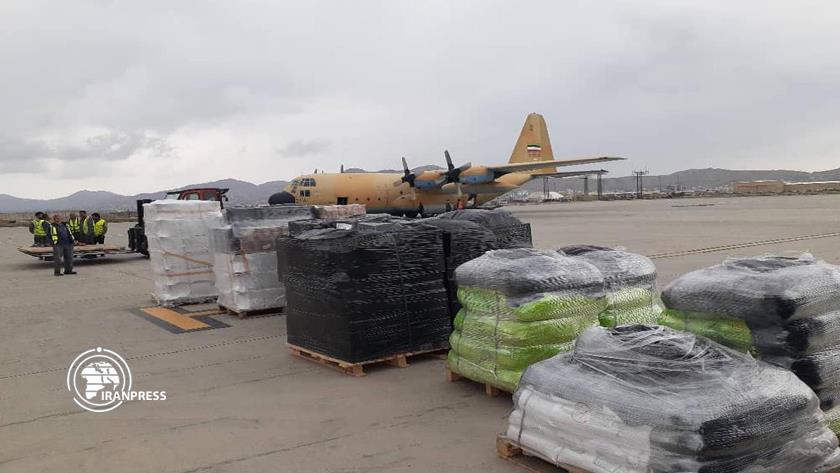 Iranpress: Iran sends humanitarian aid to needy Afghan people 