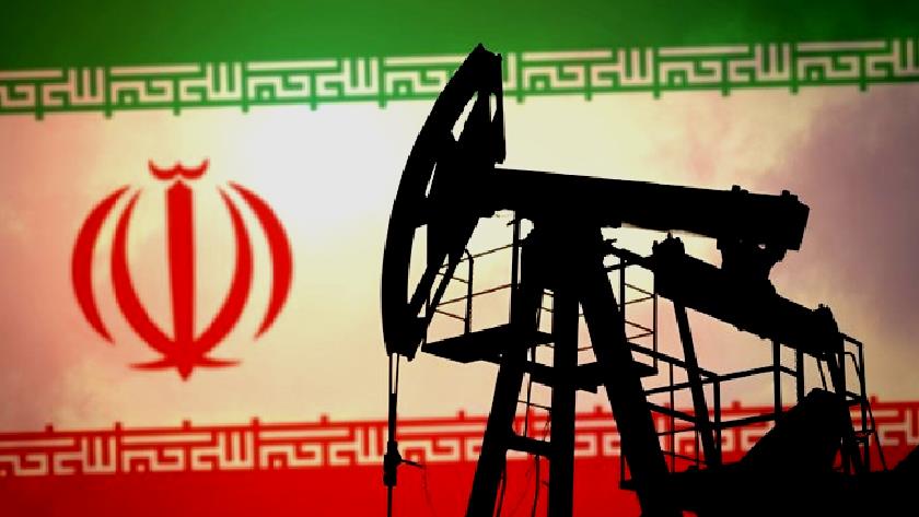 Iranpress: Iran can double oil exports from Khark island: Official