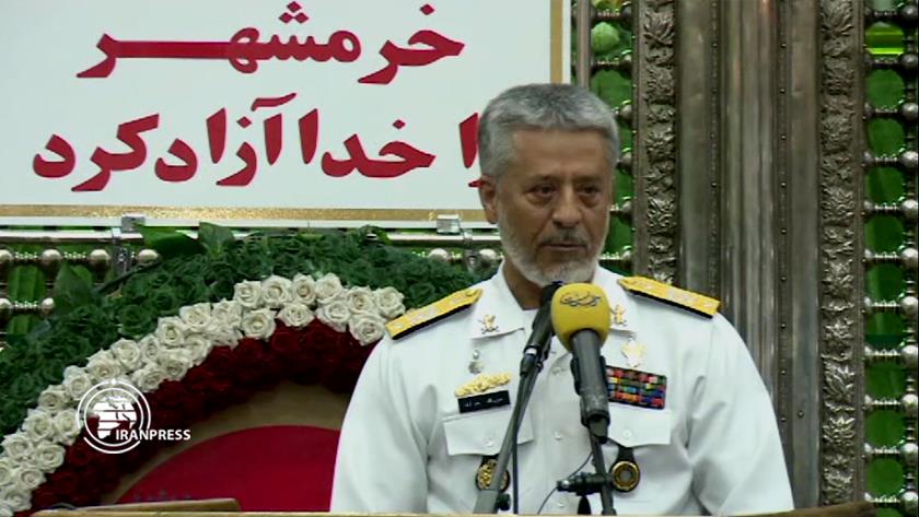 Iranpress: Army defends Islamic values of Iran in 8 years war: Ad. Sayyari