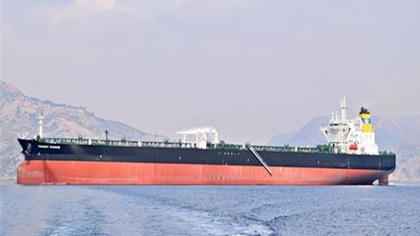 Iranpress: Iran seizes 2 Greek oil tankers in Persian Gulf