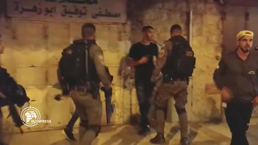 Iranpress: Israeli forces clash with Palestinians in Old City of Al-Quds