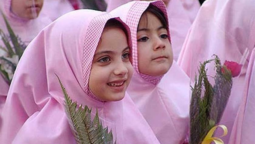 Iranpress: Iran celebrates National Girl