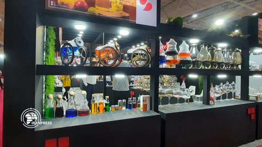 Iranpress: Tehran hosts Crystal Exhibition