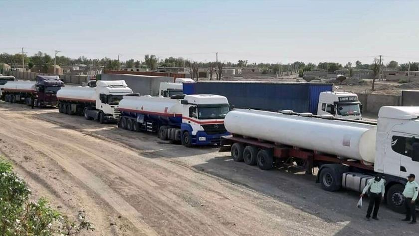 Iranpress: Iran exports 150 thousand tons of fuel to Afghanistan