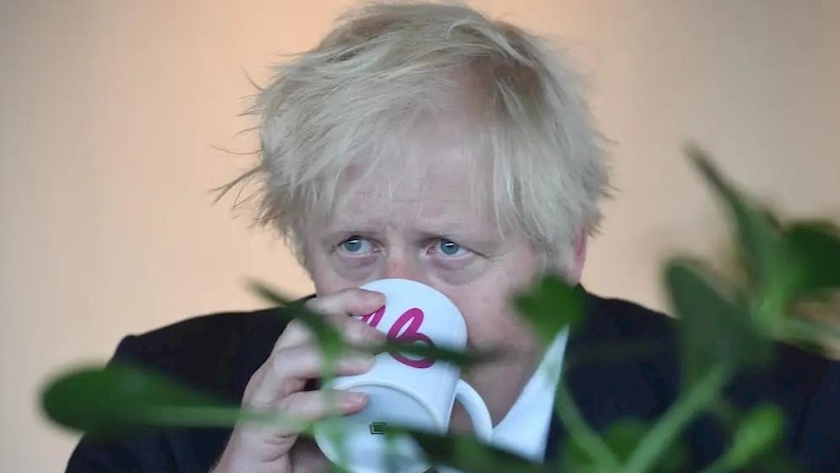 Iranpress: 2 key UK Cabinet ministers quit Johnson’s government