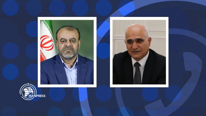Iranpress: Tehran, Baku confer on boosting bilateral ties in energy and transportation 