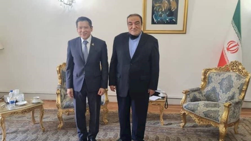 Iranpress: Thailand urges expansion of trade with Iran