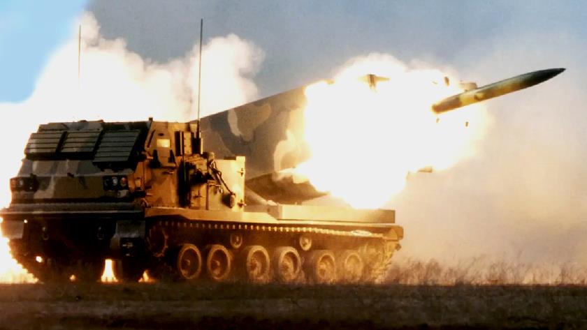 Iranpress: Ukraine gets M270 multiple launch rocket systems: Defense minister