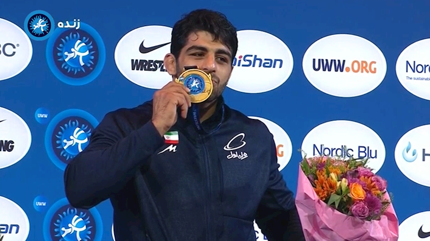 Iranpress: Iranian wrestlers bag 3 colorful medals at Pytlasinski Cup