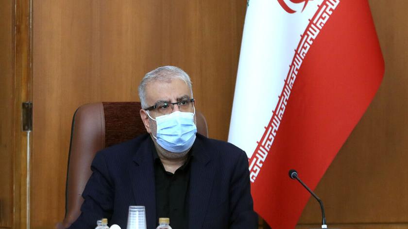 Iranpress: Tehran will continue constructive interaction with OPEC: Oil minister