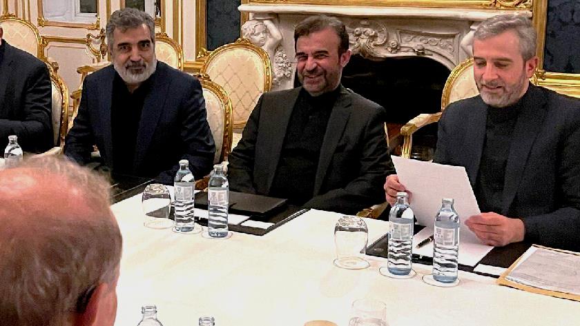 Iranpress: Iranian officials hold meeting with Mora in Vienna, discuss on JCPOA revival 