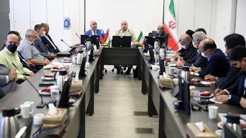 Iranpress: Iran to facilitate transit relations with CIS countries
