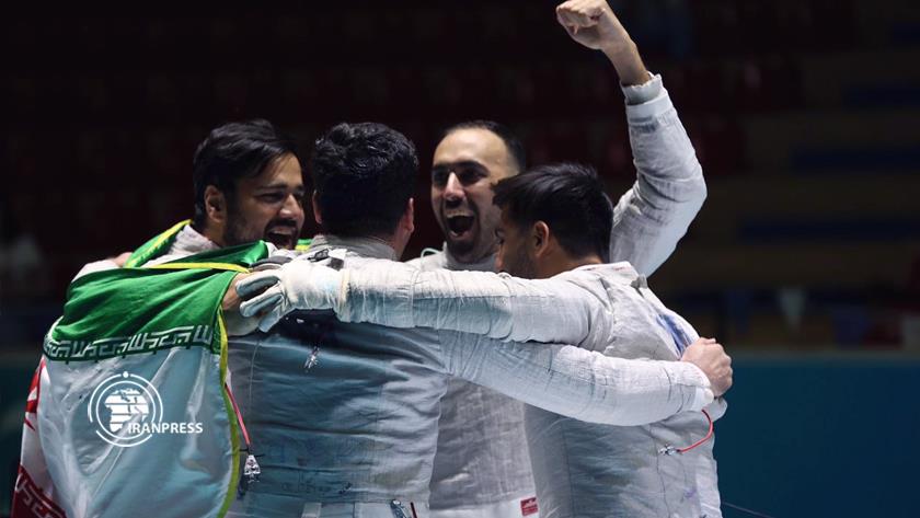Iranpress: Konya games: Iranian women fencers win silver in Epee, men gold in Saber