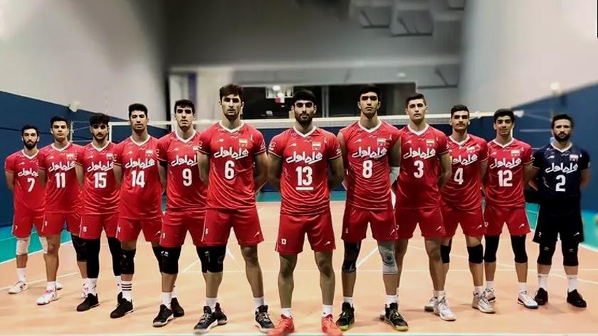 Iranpress: Iranian volleyball team crowns champion at Asian Men
